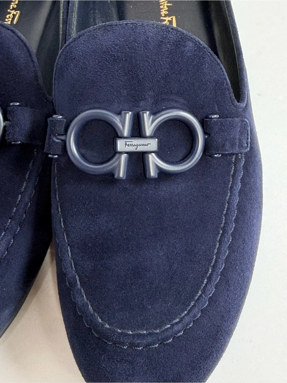 SALVATORE FERRAGAMO Navy Blue Trifoglio Loafer - size 9 C - Picture 9 of 13